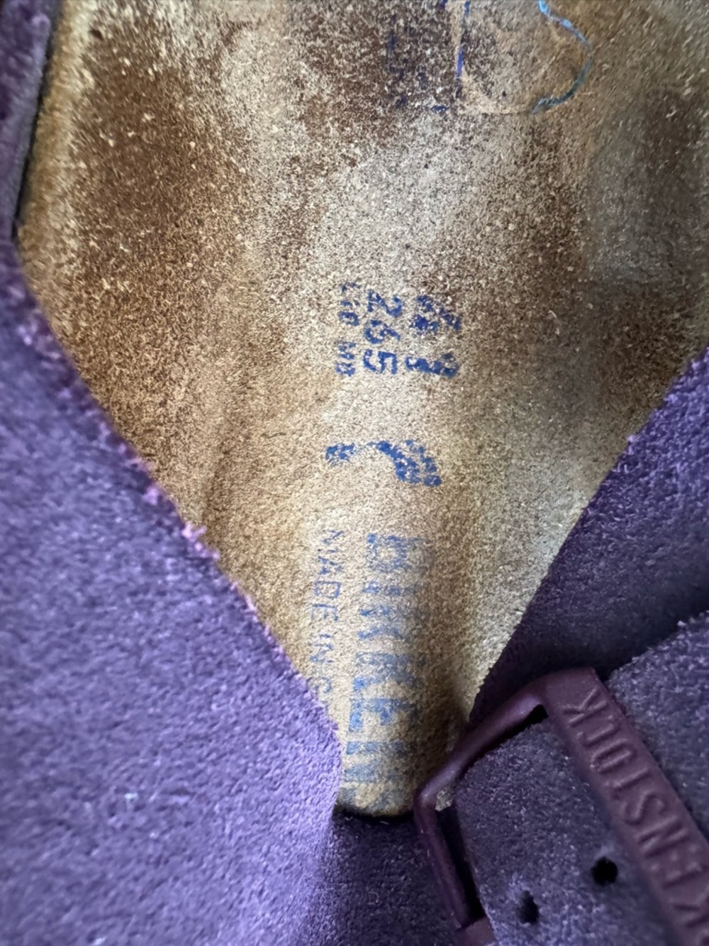 Birkenstock Purple Suede Two-Buckle Arizona 41 (10) - Picture 10 of 15